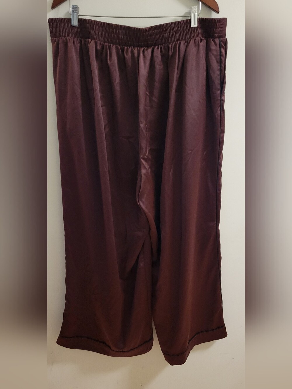 torrid Satin Maxi Wide Leg Pants in Choclate Brown Size 2R(20) - Picture 6 of 6
